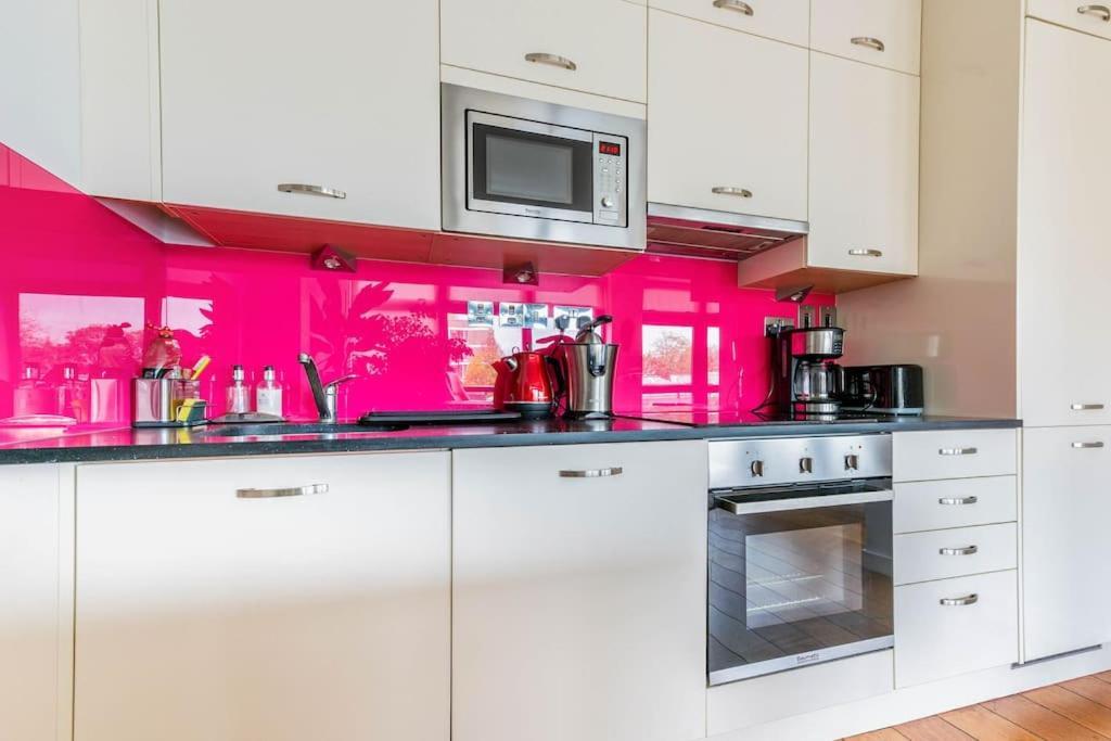 Luxurious Flat Sunny, Quiet, Design, Lift, Balcony Leilighet London Eksteriør bilde